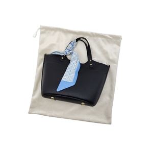 Pochette en velours avec cordon de serrage personnalisable pour l'emballage de bijoux et le rangement d'articles en cuir - Product Image 1