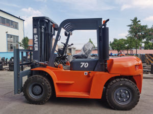 सुरक्षित उच्च लोड क्षमता <span class=keywords><strong>7</strong></span> टन फोर्कलिफ्ट जापानी डीजल इंजन ऑटोमैटिक ट्रांसमिशन के साथ - Product Image 2
