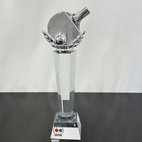 Trophées de tennis de table personnalisés en or, argent, cuivre et cristal avec gravure