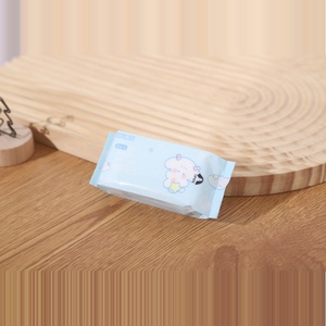 Lingettes humides pour bébé écologiques, naturelles, non parfumées, personnalisées, à l'aloe vera et au charbon de bois - Product Image 3