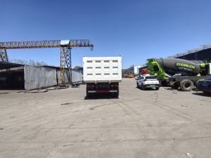 Camion lourd long et court-courrier de la Chine, véhicule long de transport spécial d'ingénierie de camion lourd de Haowo - Product Image 6