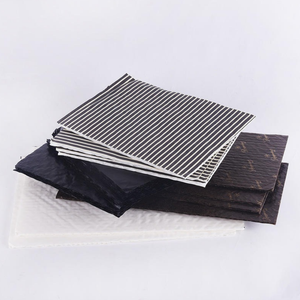 Insert en papier imprimé personnalisé pour boîte de bonbons et chocolats, avec logo et emballage protecteur - Product Image 6