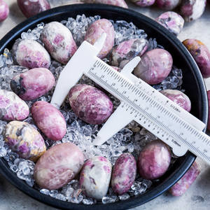 Vente chaude d'usine, <span class=keywords><strong>pierre</strong></span> <span class=keywords><strong>de</strong></span> poche en <span class=keywords><strong>cristal</strong></span> <span class=keywords><strong>de</strong></span> tourmaline rose, quartz <span class=keywords><strong>de</strong></span> haute qualité, <span class=keywords><strong>pierre</strong></span> <span class=keywords><strong>de</strong></span> guérison, <span class=keywords><strong>pierre</strong></span> naturelle roulée pour cadeau - Product Image 2