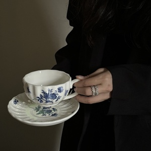 Vintage Retro Blue Daisy Ceramic Cup and Saucer <b>Set</b> High Quality Porcelain for Afternoon <b>Tea</b> and Western Dessert Wholesale - Product Image 3