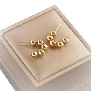 Pendientes de Aro con Cuentas en Forma de C, de Acero Inoxidable, Chapados en Oro de 18k, Antideslustre, Sencillos y Personalizados, para Mujer, Moda 2024 - Product Image 1