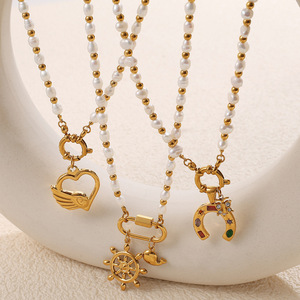 สร้อยคอมุกน้ำจืด เกรด AA จี้รูปกางเขนทองคำ ประดับแบบฝังขอบ เหมาะสำหรับใส่ทุกวัน - Product Image 2