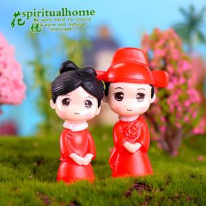 Meilleures ventes : Accessoires de décoration de paysage de mariage pour <span class=keywords><strong>couple</strong></span>, porte-clés, costume de poupée Chunjun - Product Image 3