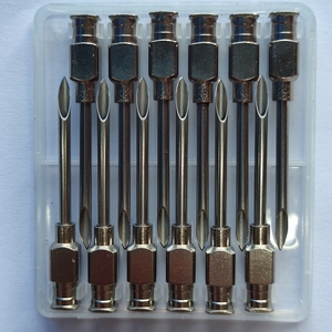 Aguja <span class=keywords><strong>Veterinaria</strong></span> Reutilizable de Acero Inoxidable 2.1 de Alta Calidad con Cierre Luer, Vida Útil de 3 Años para Inyectar Microchips en Múltiples Especies - Product Image 6