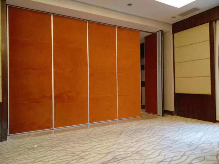 The best price for retractable and customizable partition walls in offices and schools - soundproof sliding partition boards