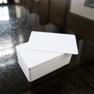 Cartes de contrôle d'accès intelligentes en PVC en gros, puces RFID NFC, mini-tags, cartes de visite étanches pour paiement hôtelier, cartes cadeaux intelligentes - Product Image 1