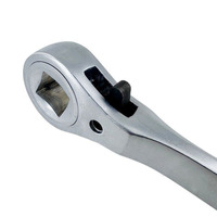 Poignée ergonomique en plastique, cliquet en acier au carbone de 17 mm - Prise en main confortable pour une utilisation prolongée