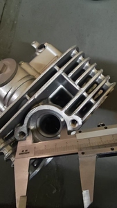 Fabricant chinois de pièces de moteur 4 temps en alliage d'aluminium de haute qualité, culasses de moto pour <span class=keywords><strong>GNE</strong></span> 151 - Product Image 4