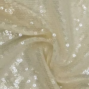 Sang Trọng Thêu Đầy Đủ Sequin <span class=keywords><strong>Net</strong></span> Ren Váy Cô Dâu Hoa Ren Đính Cườm Vải Ren Lưới Với Ngọc Trai - Product Image 1