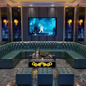 أريكة بار على شكل حرف U مخصصة من الجلد الصناعي الفاخر، أثاث للنوادي الليلية وقاعات الكاريوكي والديسكو - Product Image 1