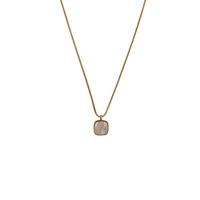 Nouveau collier tendance en acier inoxydable 316L plaqué or PVD 18 carats avec pendentif en nacre naturelle blanche et chaîne serpent ronde