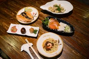 Assiettes de restaurant en mélamine, forme d'huîtres, grande et profonde, design spécial - Product Image 6