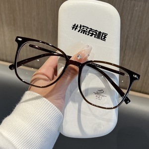 Nuevas gafas cuadradas de estilo coreano para mujer, montura completa con lentes de PC anti luz azul, gafas para miopía, diseño transparente - Product Image 3