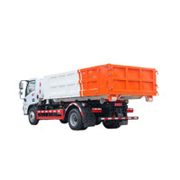 Camion à benne basculante Dongfeng 4x2 avec bras de ramassage, capacité de 8 m³, conteneur amovible pour la collecte des déchets urbains et les services d'assainissement rural