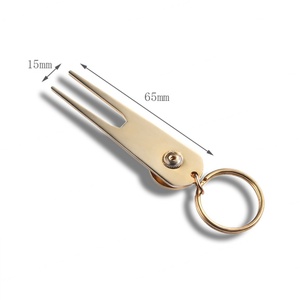 Outil de réparation de divots, cadeaux promotionnels, forme personnalisée, logo, signalétique, fourche de golf - Product Image 4