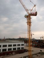 Grue à tour basculante 10T pour la construction QTD125-HS5020D