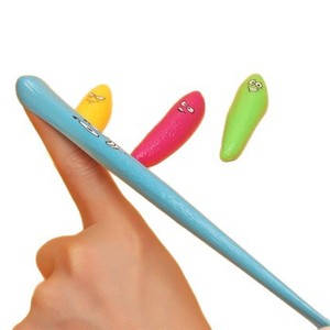 Juguetes de Broma de Gel Suave TPR con Forma de Caca para Agarrar con los Dedos, Gadgets Antiestrés para el Día de los Inocentes que se Pegan a la Pared - Product Image 2