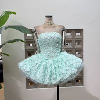 Robe de soirée élégante de haute qualité, mini, trapèze, sans bretelles, avec des appliques florales, en forme d'arête de poisson, moelleuse, pour les dîners de printemps