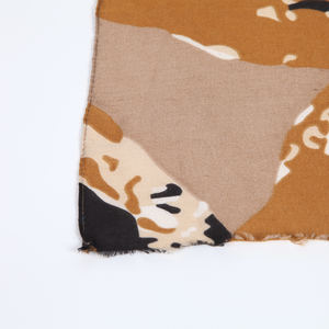 Bufanda con estampado de camuflaje abstracto para mujer, chal de arte moderno con grafiti, suave, ligero, largo, estampado, con flecos - Product Image 6