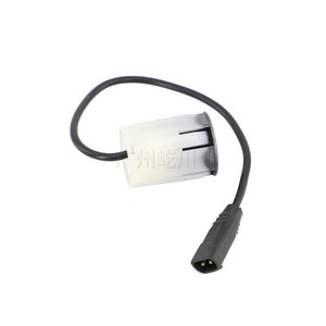 C231-79-120 เซ็นเซอร์จอดรถมาสด้า 12V เรดาร์ถอยหลัง Pdc เครื่องตรวจจับการตรวจสอบเสียงเปิดใช้งาน - Product Image 1