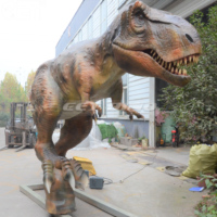 Costumes de dinosaures, grands modèles de dinosaures animatroniques réalistes, une attraction saisissante.