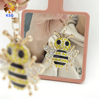 Porte-clés LED en PVC tendance avec motif floral imprimé UV, adorable abeille, durable, étanche, pour cadeaux de la Saint-Valentin, décoration douce, porte-clés