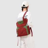 Sac à dos de sport décontracté grande capacité, sac à dos tendance aux couleurs contrastées, sac à dos assorti à un chapeau, sac à dos de voyage imperméable