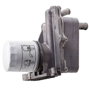 Refroidisseur d'huile moteur de voiture de haute qualité 1704068 pour <span class=keywords><strong>FORD</strong></span> <span class=keywords><strong>TRANSIT</strong></span> TOURNEO Bus 2011.10-2014.08 2.2 (92KW, 125PS) - Product Image 2