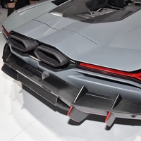Kit de carrosserie en fibre de carbone sèche style OEM : lames avant et arrière, jupes latérales, couvre-aileron arrière, etc. pour Lamborghini Revuelto