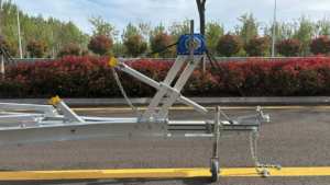 <span class=keywords><strong>Remorque</strong></span> pour <span class=keywords><strong>bateau</strong></span> en aluminium argenté HOIRO sur mesure de 30 à 33 pieds avec couchettes en poly, trois essieux, VIN CE DOT 5 tonnes, déplacement de <span class=keywords><strong>bateau</strong></span> - Product Image 6