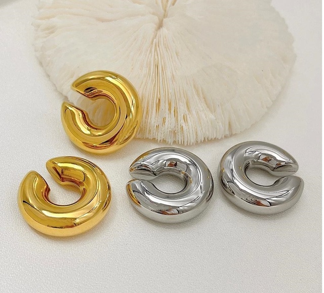 Hot Sell Stainless Steel Chunky Hoop Earrings Hollow Statement Ear Cuff for Women