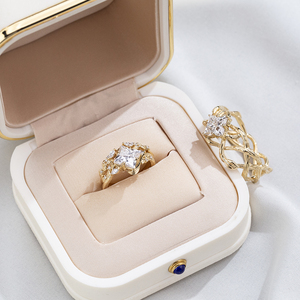 แหวนเพชรรูปโคลเวอร์ทองคำ 18K รุ่น MSR-1978 จาก Messi Jewelry แหวนแฟชั่น แหวนเพชรเพาะเลี้ยงในห้องปฏิบัติการ - Product Image 4