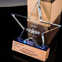 Trophée en verre cristal étoile pentagone à cinq branches Base en bois Gravure Trophée vierge Récompense Promotion Récompense