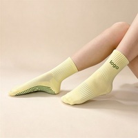 Chaussettes de yoga et de Pilates personnalisées pour femmes, en coton peigné doux, antidérapantes, respirantes, avec bord flexible, pour l'entraînement de barre
