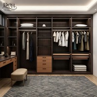 Système de dressing modulaire ouvert sur mesure avec portes vitrées modernes et armoire de rangement en aluminium pour villa, chambre principale, maison