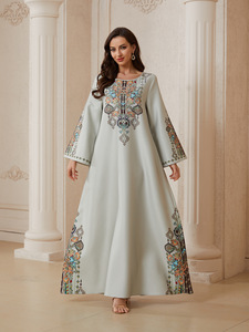 Abito Abaya Ricamato in Stile Arabo per Donne, Veste Musulmana Modesta, Traspirante in Poliestere, Taglia Unica, <span class=keywords><strong>Design</strong></span> <span class=keywords><strong>Etnico</strong></span> - Product Image 5