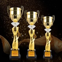 Trophées Métalliques en Gros, Design Diamant Cristal, pour Basketball, Football, Tennis de Table – Récompenses et Commémorations Personnalisables avec Logo
