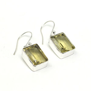 แหวนเงินแท้ 925 ประดับพลอยซิทริน ดีไซน์ทันสมัยสำหรับทุกเพศ เหมาะสำหรับงานแต่งงาน งานเลี้ยง งานหมั้น และเป็นของขวัญ - Product Image 2