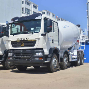 Nouveau camion malaxeur à béton HOWO 8x4 en promotion avec une capacité de chargement élevée 12m³/14m³ pour l'Afrique - Product Image 3