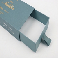 Caja de Regalo Roja con Asa y Bolsa, Personalizable con Logotipo en Dorado, para San Valentín, Empaque Romántico para Regalos