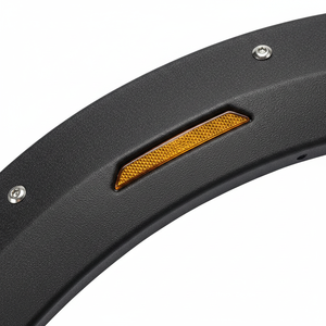 ชุดแต่งซุ้มล้อ ABS พร้อมแผ่นสะท้อนแสง สำหรับ <span class=keywords><strong>Toyota</strong></span> <span class=keywords><strong>Hiace</strong></span> ปี 05-19 <span class=keywords><strong>4x4</strong></span> แบบฉีดขึ้นรูปเรียบง่าย สำหรับรถกระบะ  บังโคลนพลาสติก - Product Image 3