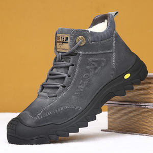 Stivali da Neve Invernali da <span class=keywords><strong>Uomo</strong></span> in Vera Pelle Foderati in Peluche Rinforzati per Esterno con Lacci alla Caviglia Punta Tonda Suola in Gomma Scarpe Calde - Product Image 2