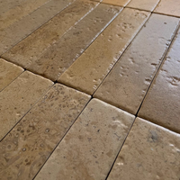 Série de carreaux rustiques en pierre calcaire, carreaux artistiques mats rétro antidérapants à dégradé, carreaux aspect pierre