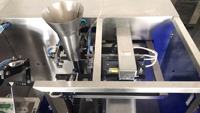 Machine à emballer automatique Mini Doypack Premade Pouch Fruits Secs Bœuf Jerky Aliments Congelés Sac Cube Sucre Café Sel Riz