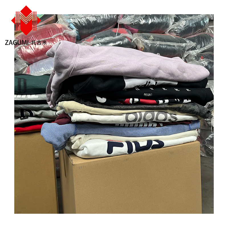 Balas de ropa usada mixta de 50 kg Venta al por mayor y marcas