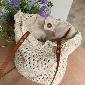 Bolso Tote de Punto de Algodón Color Caqui Off-White, Bolso de Playa de Verano con Malla Hueca Suave, para Uso Diario, con Cierre Magnético - Product Image 2